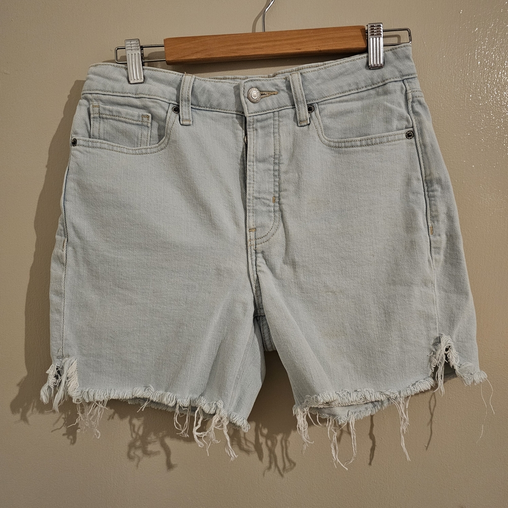 Old Navy Light Wash Frayed Jean Shorts